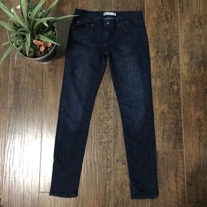 Levi girls jeans!